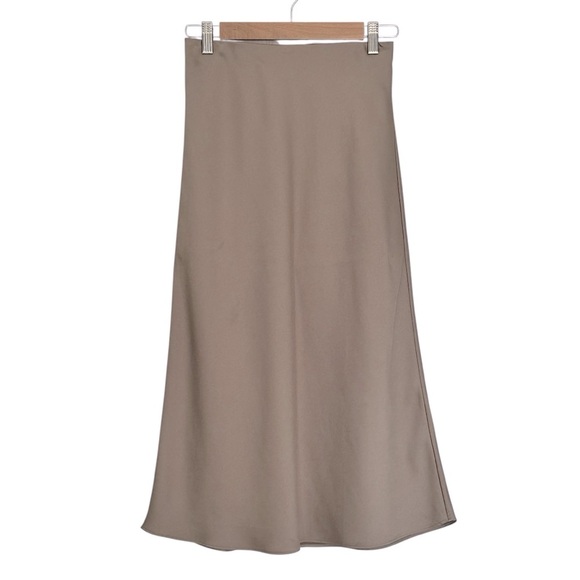J. Crew Gwyneth Slip Skirt in Warm Boulder Taupe Elastic Waist Midi Size XXS - Picture 3 of 12
